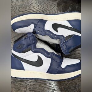 Nike Air Jordan 1 Retro High OG "Midnight Navy” 7Y